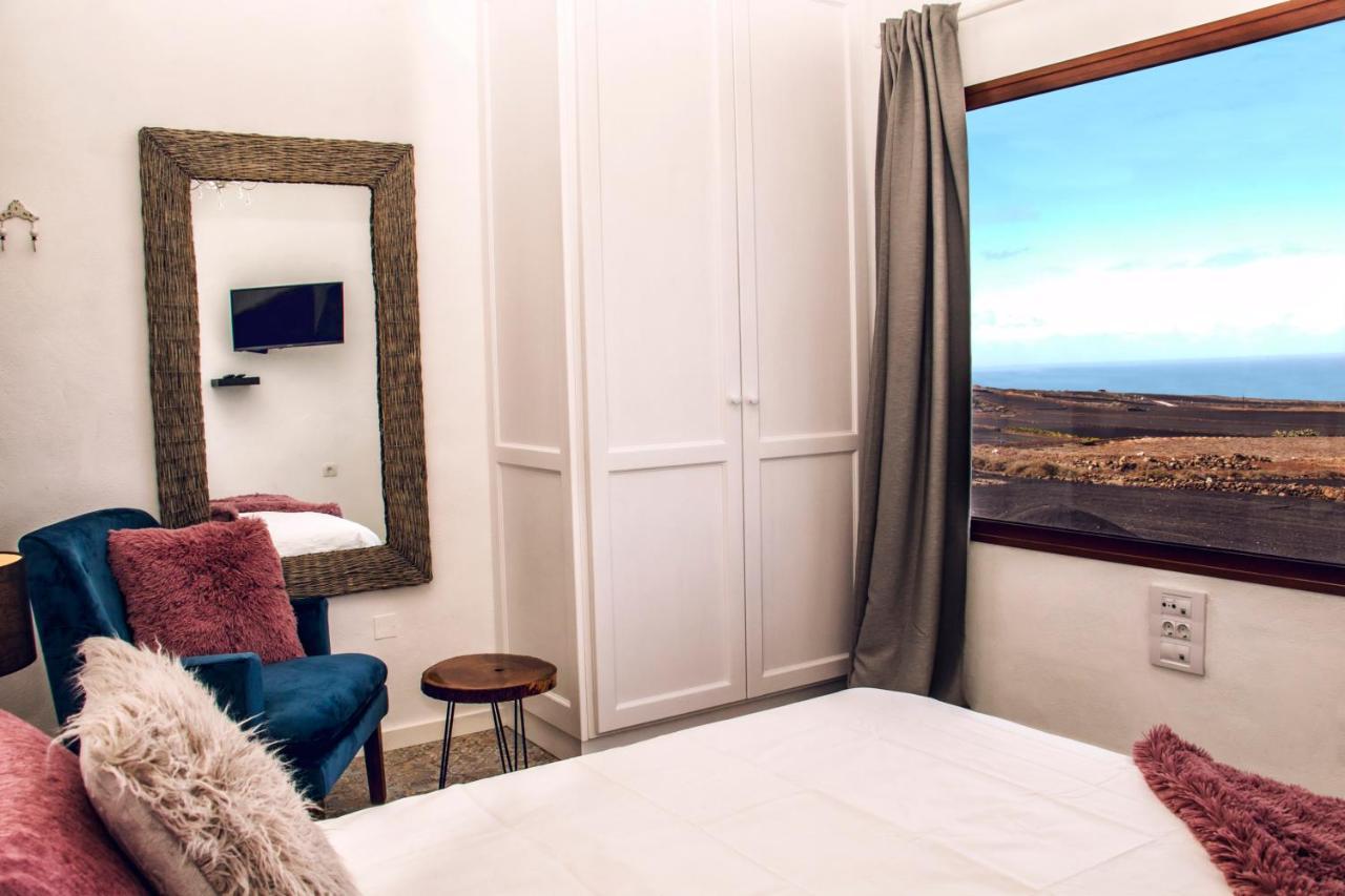 Casa De La Nobleza Guest House Тинахо Екстериор снимка