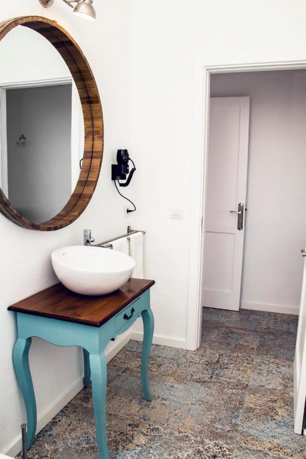 Casa De La Nobleza Guest House Тинахо Екстериор снимка