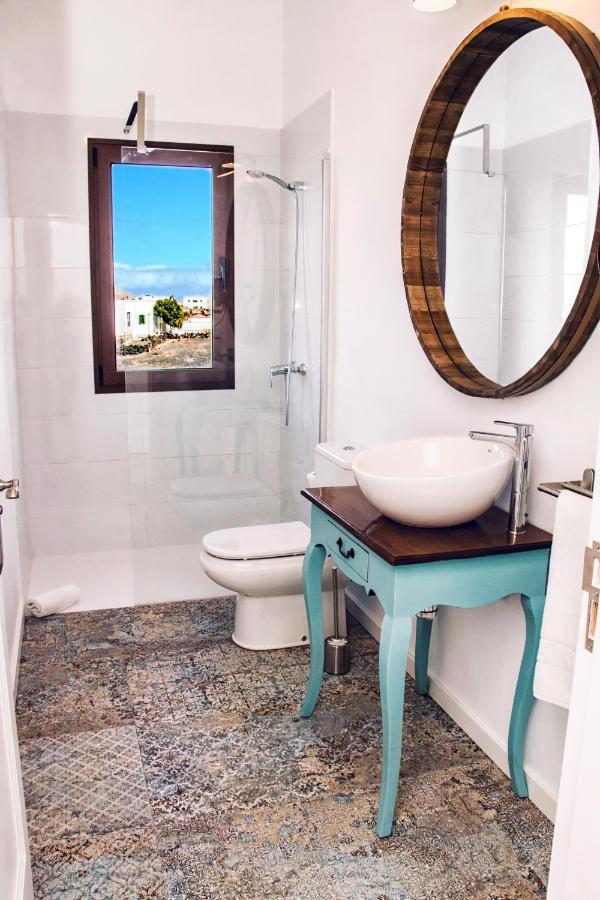 Casa De La Nobleza Guest House Тинахо Екстериор снимка