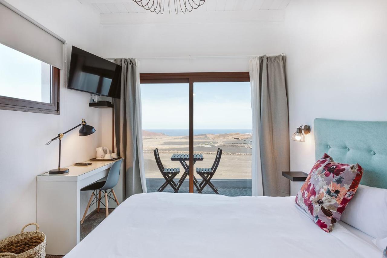 Casa De La Nobleza Guest House Тинахо Екстериор снимка