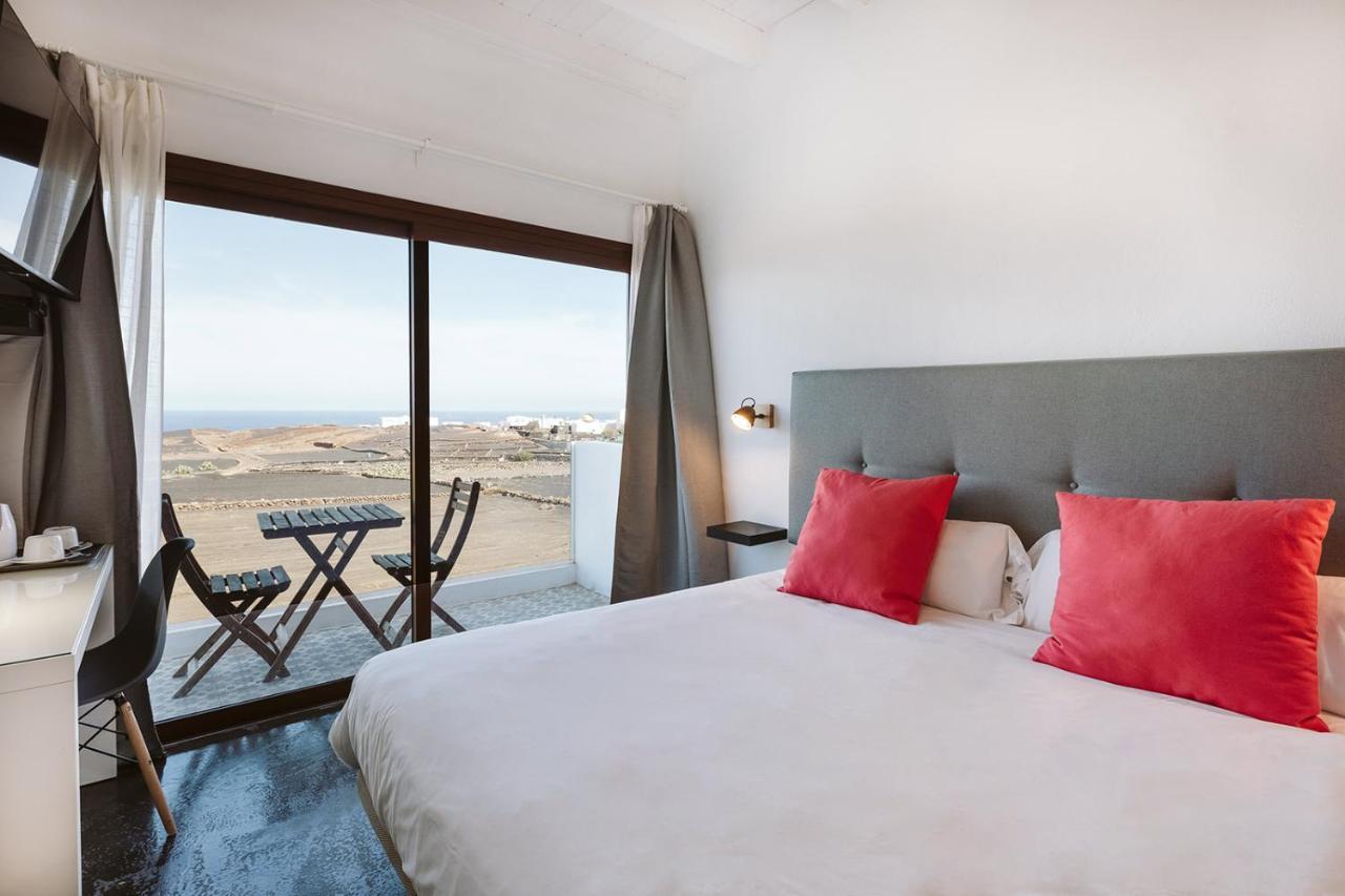 Casa De La Nobleza Guest House Тинахо Екстериор снимка